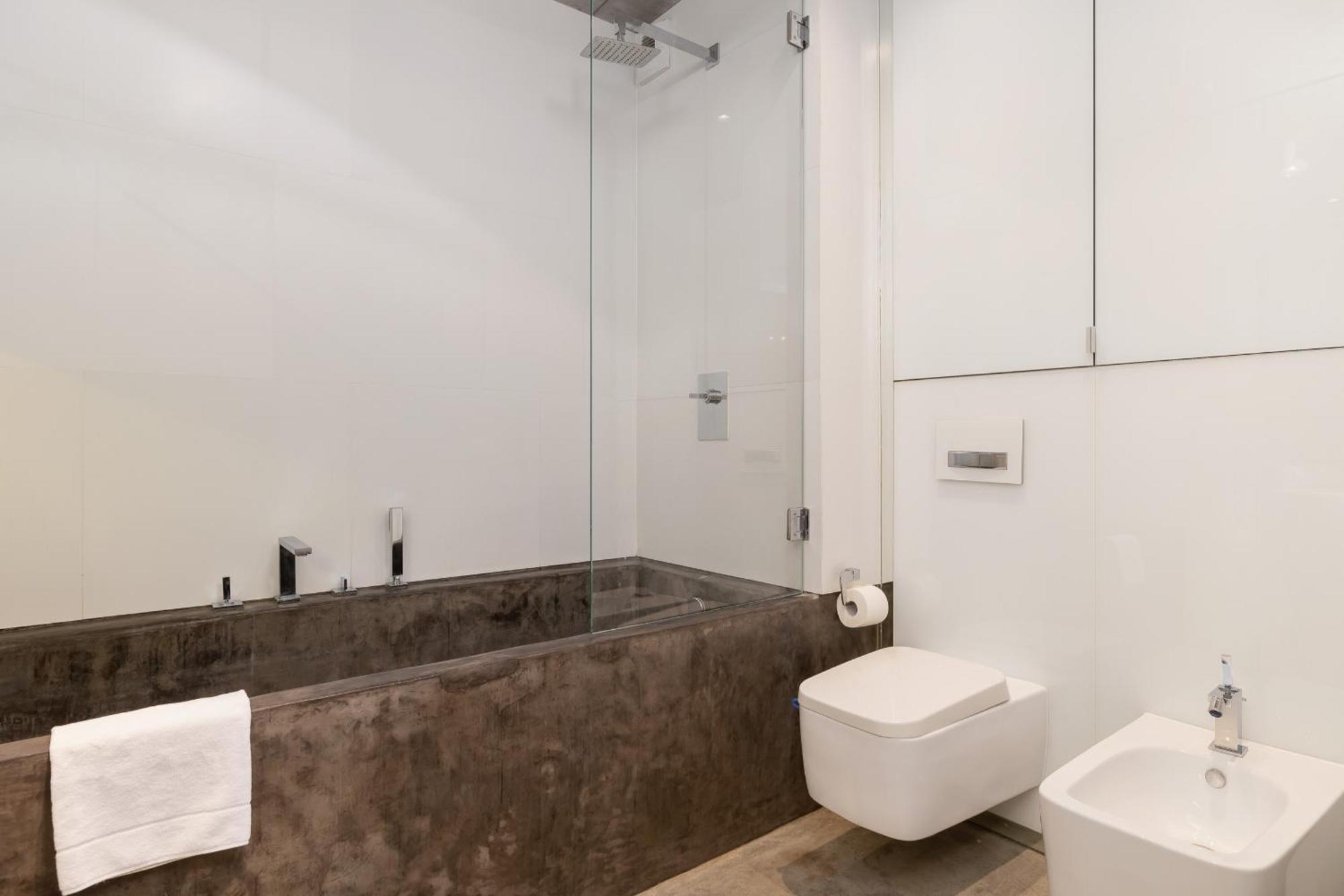 Modern And Elegant With Bathtub In Cracow Center By Renters * Kraków